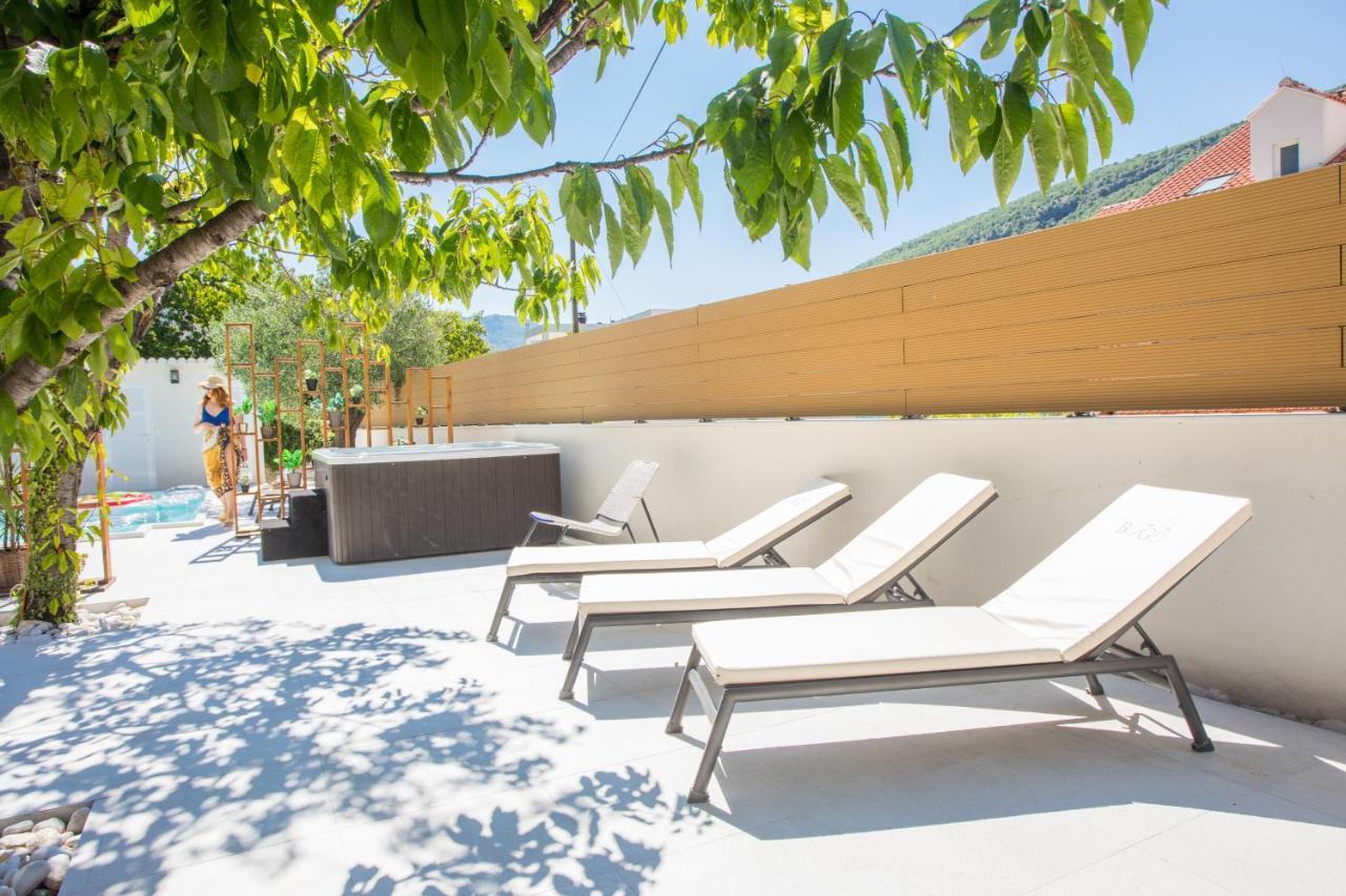 Bogo-Galijun Hotel Mokosica Exterior photo