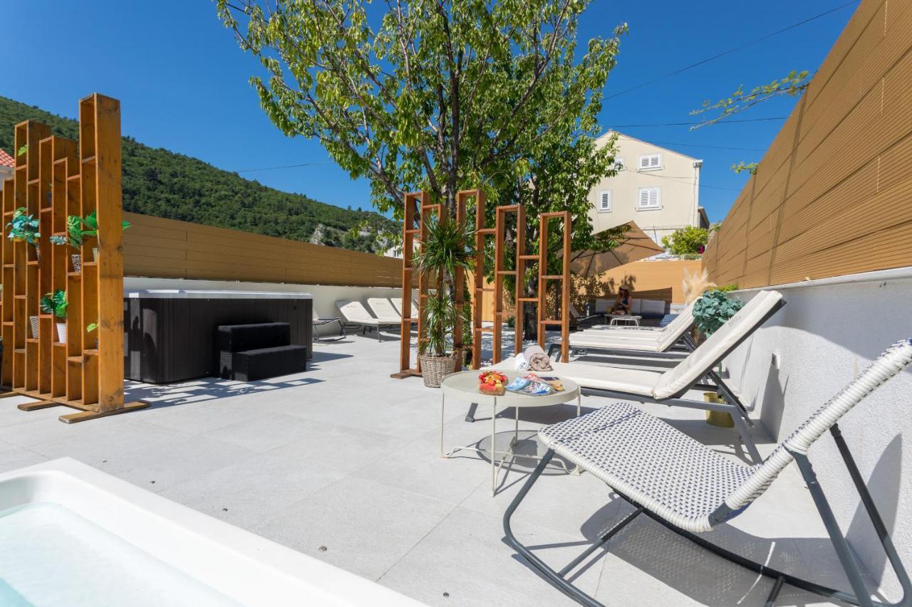 Bogo-Galijun Hotel Mokosica Exterior photo